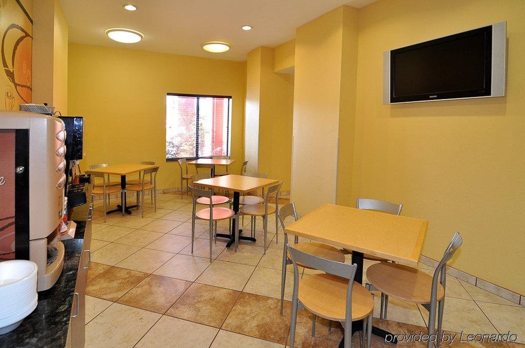 Фото Red Roof Inn Panama City