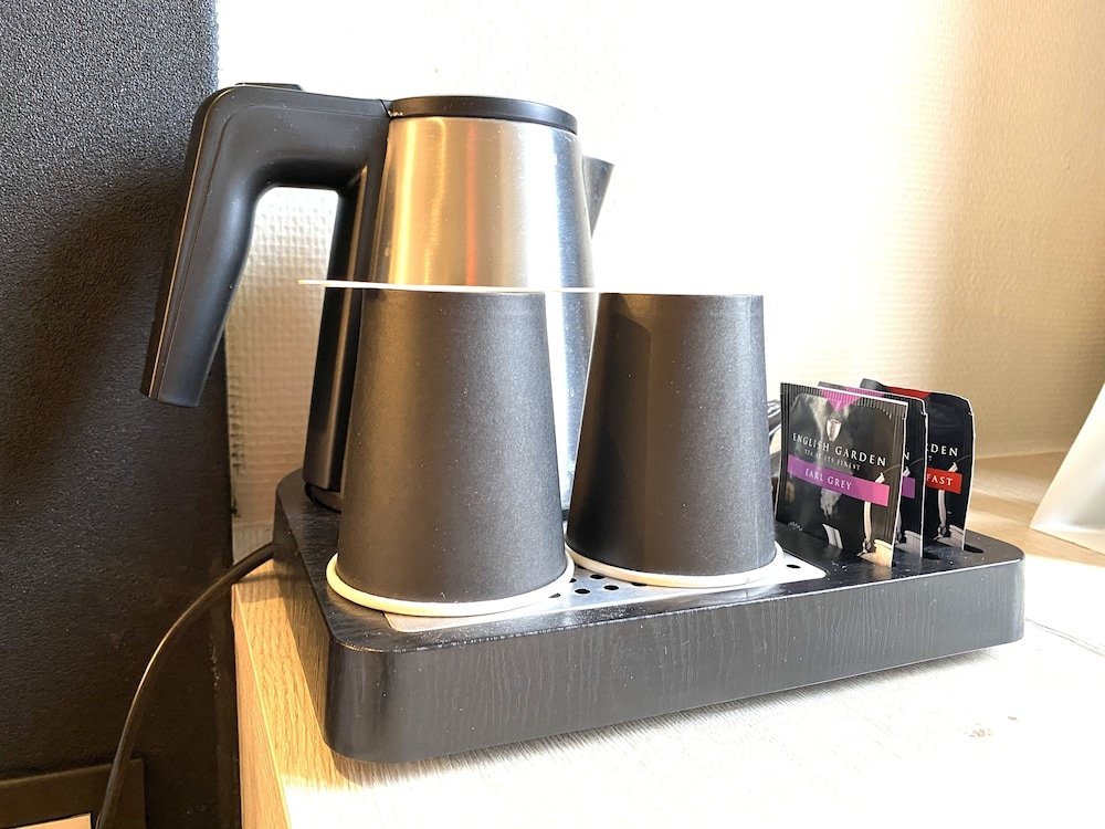 Фото Logis Hotel Restaurant des Acacias Lille Tourcoing