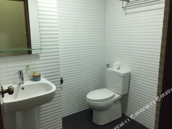 Фото 81 Central Hotel