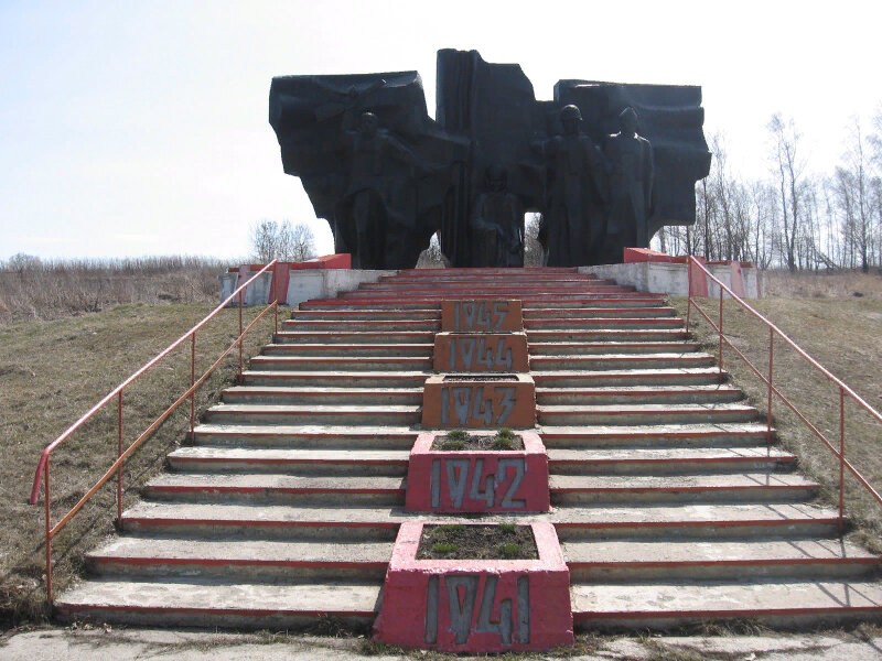 Monument, memorial Братская могила советских воинов, Oryol Oblast, photo