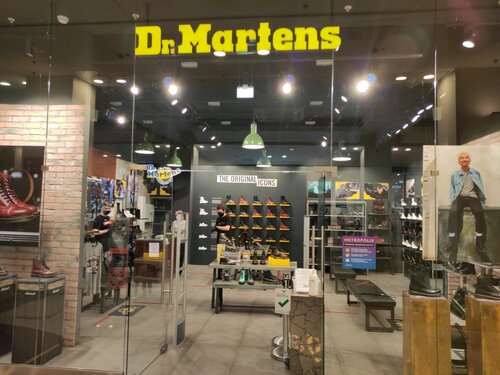 Dr. Martens 16 4