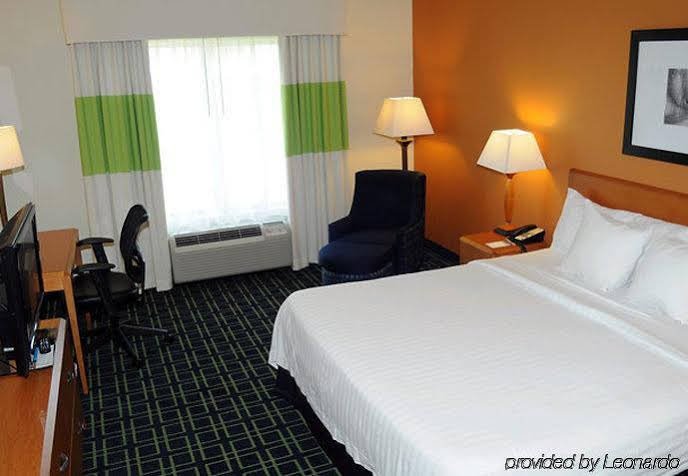 Фото Fairfield Inn & Suites by Marriott Elizabethtown