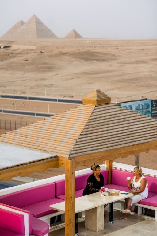 Фото Desert Moon