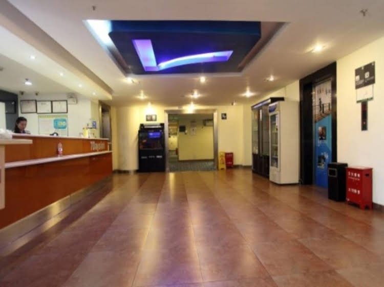 Фото 7Days Inn Ningbo Tianyi Square Zhongshan Mansion