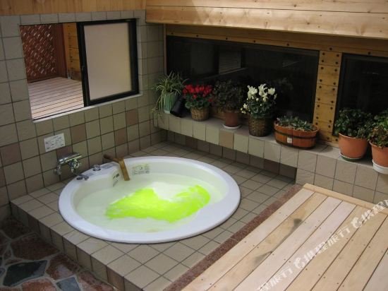 Фото Business Ryokan Hazama