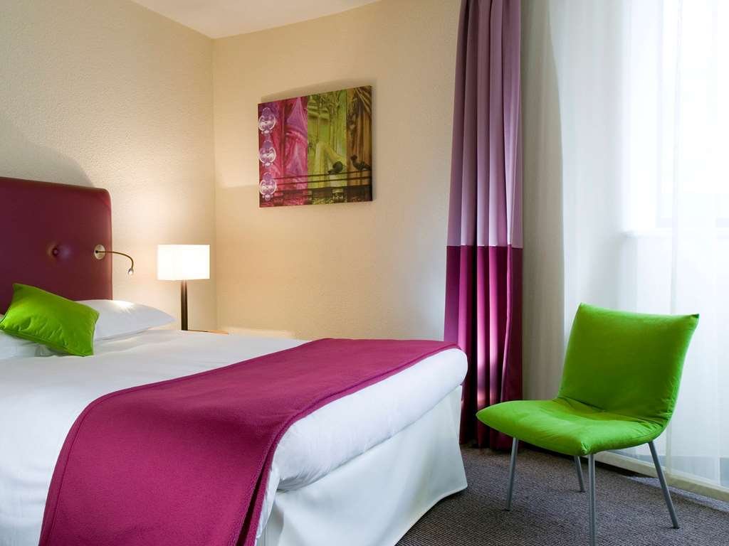 Фото Hotel Mercure Paris Centre Gare Montparnasse