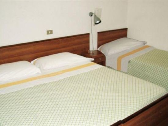 Фото Hotel Tuscolano