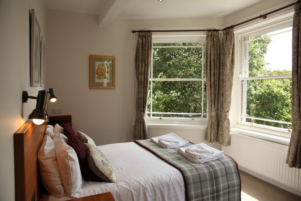 Фото The Jug & Bottle