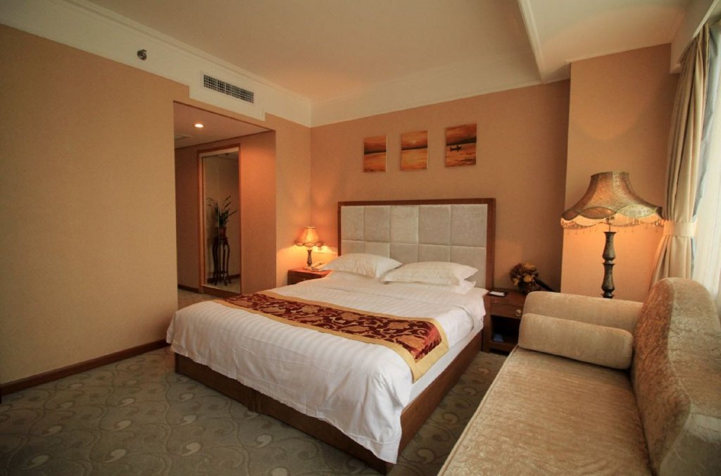 Фото China Southern Sky Pearl Express Hotel