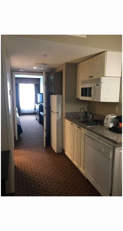 Фото Best Western Plus Cary Inn - Nc State