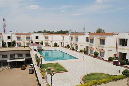 Фото Hotel Atithi