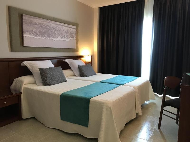 Фото Hotel Miramar