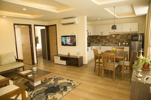 Апартаменты Sarovar Residency Serviced Apartment Hotel в Патане