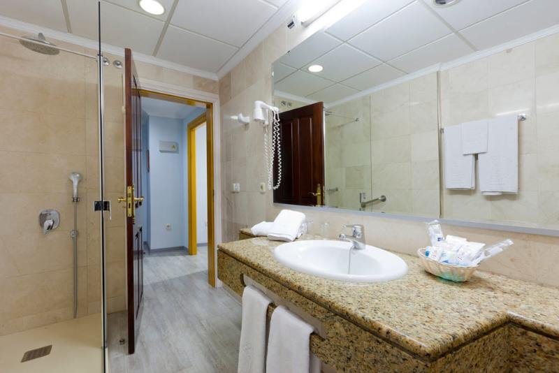 Фото Hotel Don Curro