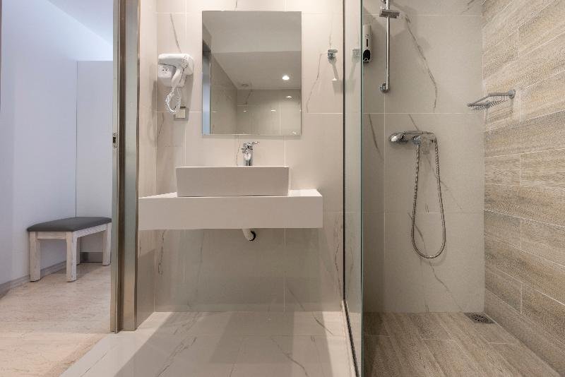 Фото Origin Hotel & Apartments