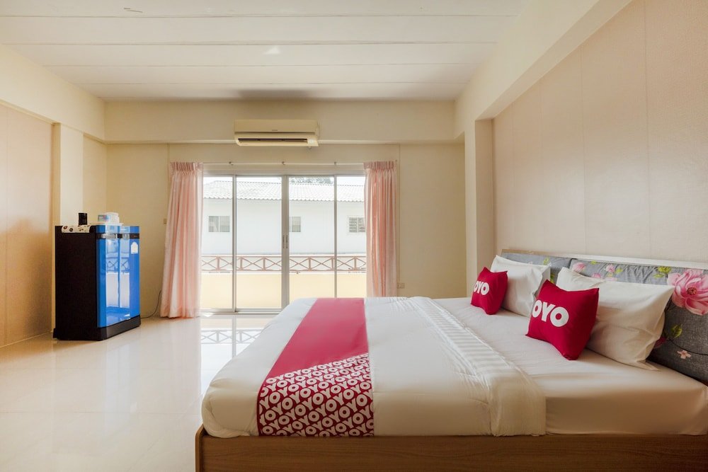 Фото Oyo 75390 Sunee Place Hotel