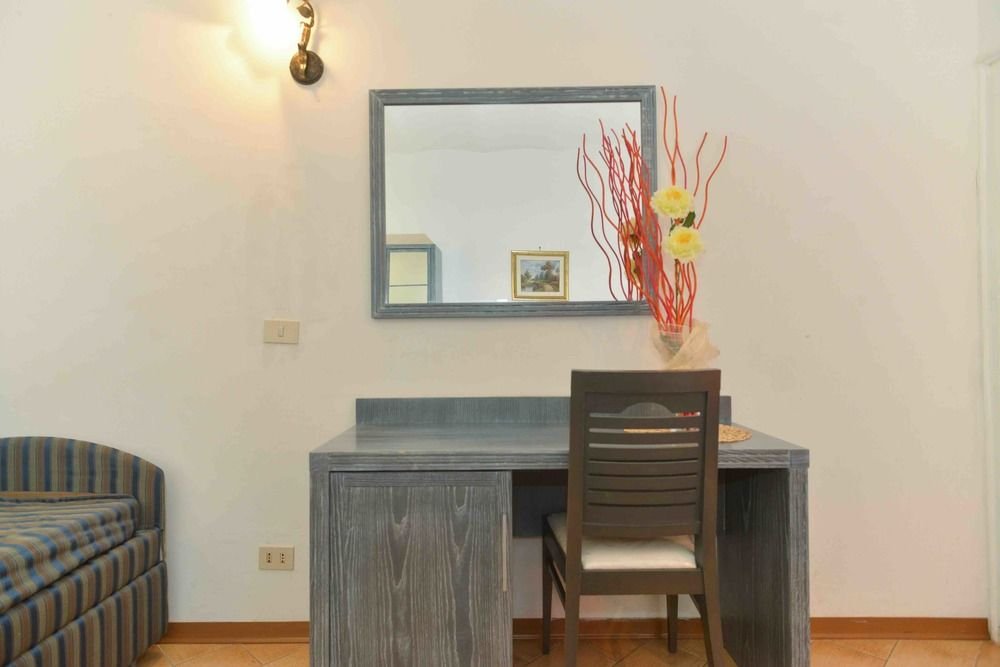 Фото B&t Rooms Trani