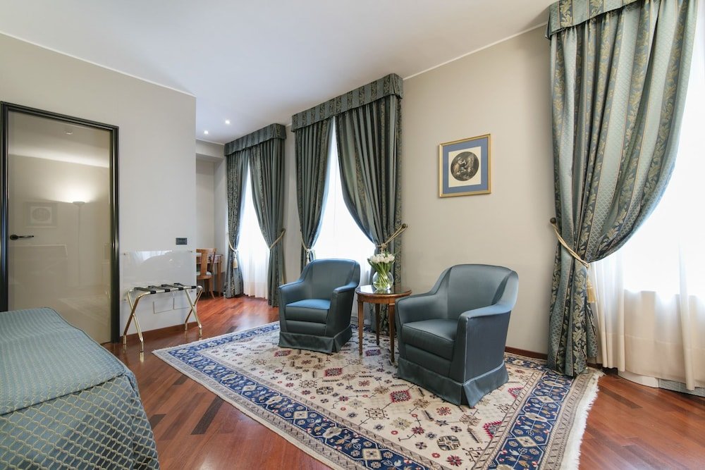 Фото Albergo Delle Notarie