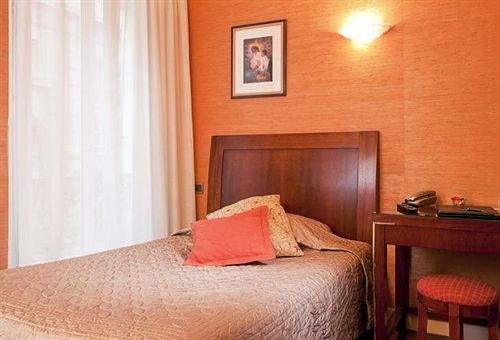 Фото Hotel Delavigne