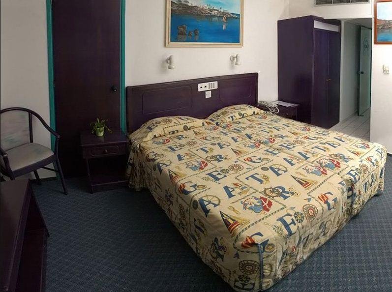 Фото Anonymous Beach Hotel