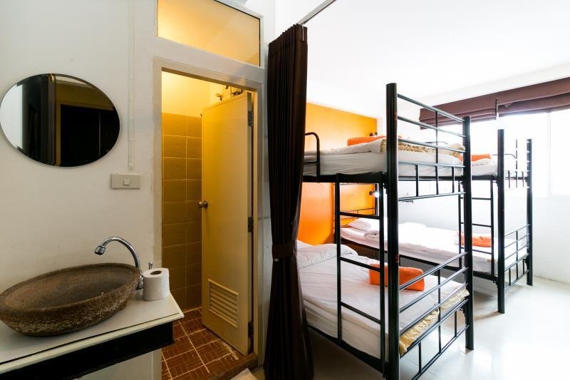 Фото Arawana Express Phromphong