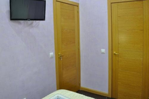 Фото Far Home Plaza Mayor Hostel