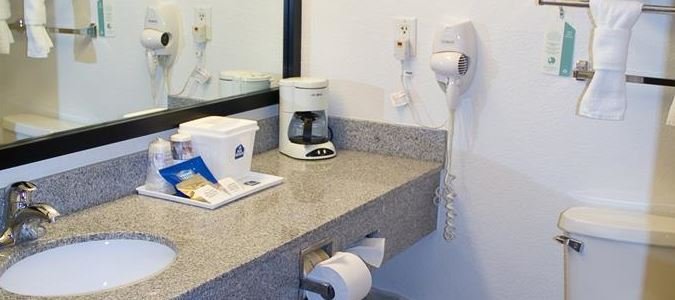 Фото Best Western Tolleson Hotel