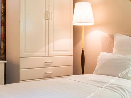 Фото АР Нуво