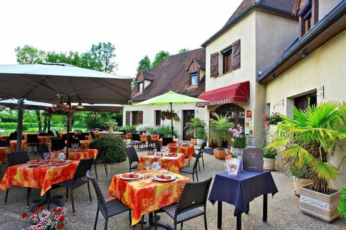 Гостиница Hostellerie du Causse в Гурдоне