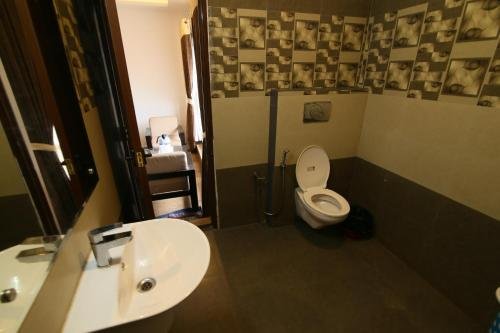 Фото Jays Inn
