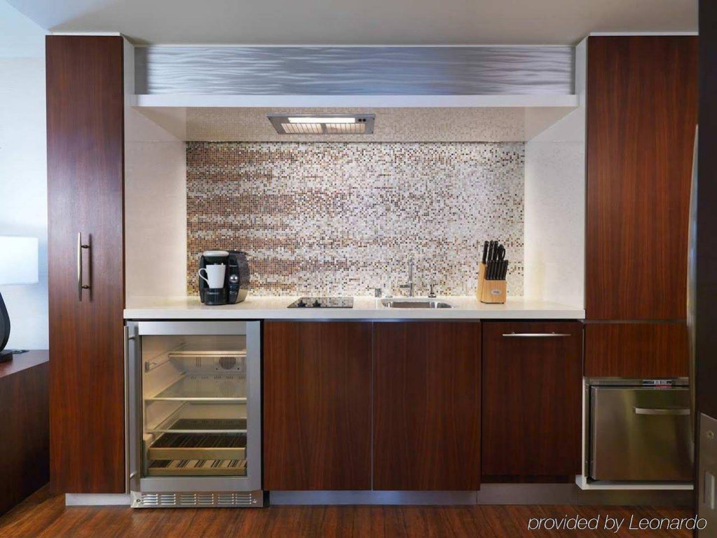 Фото Hilton Grand Vacations Club Hokulani Waikiki Honolulu