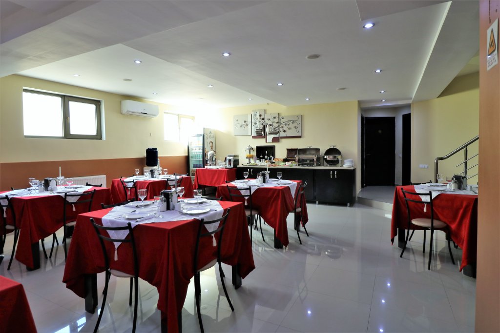 Фото East Gate Boutique Hotel