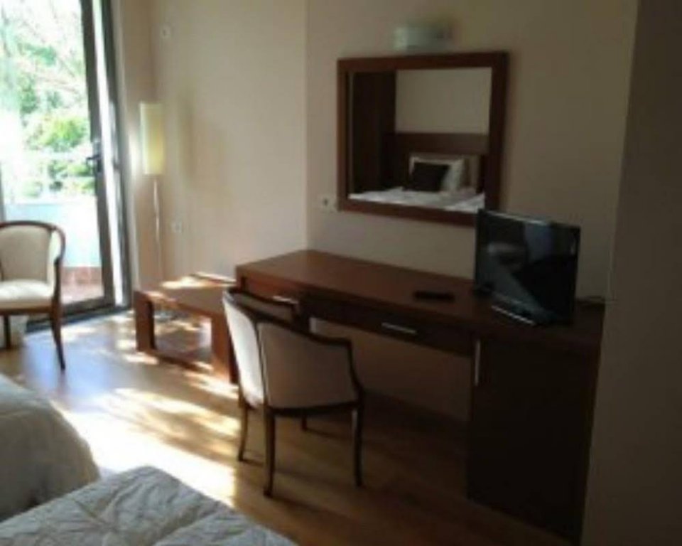 Фото Perla Hotel