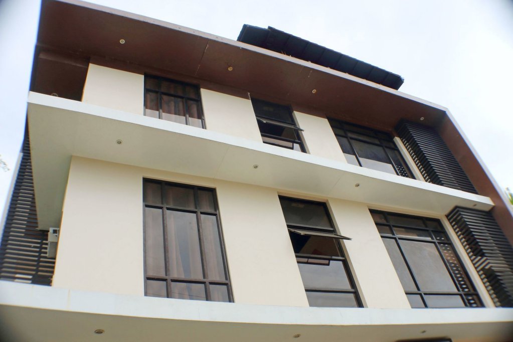 Фото Aliria Bed and Breakfast