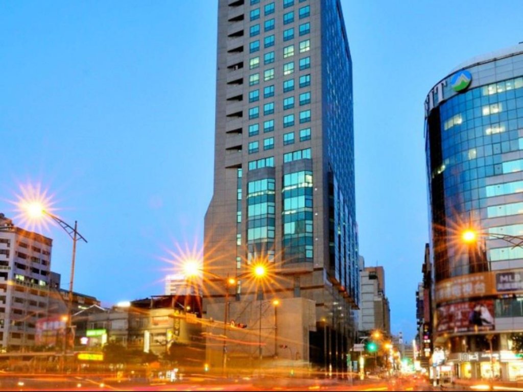 Фото отеля 3