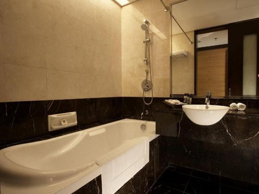 Фото Impiana Klcc Hotel