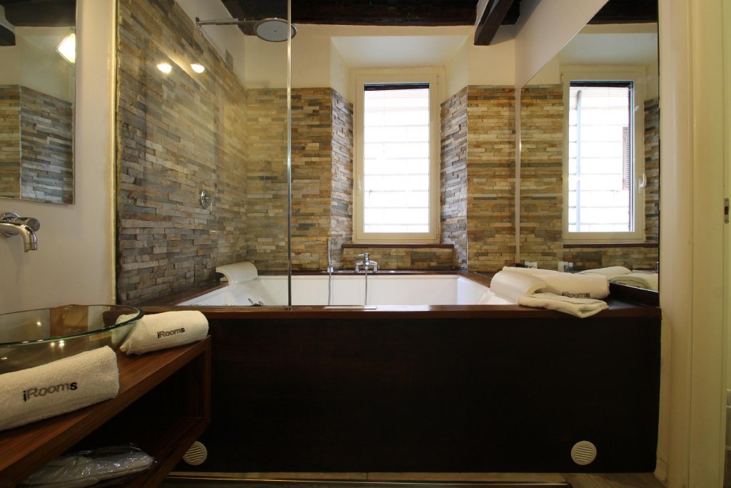 Фото IRooms Rome Spanish Steps