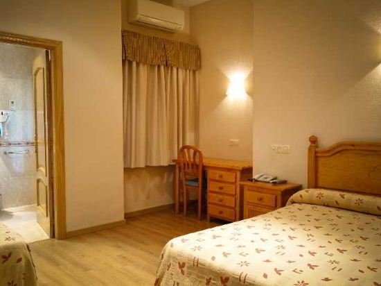 Фото Hostal Toledo