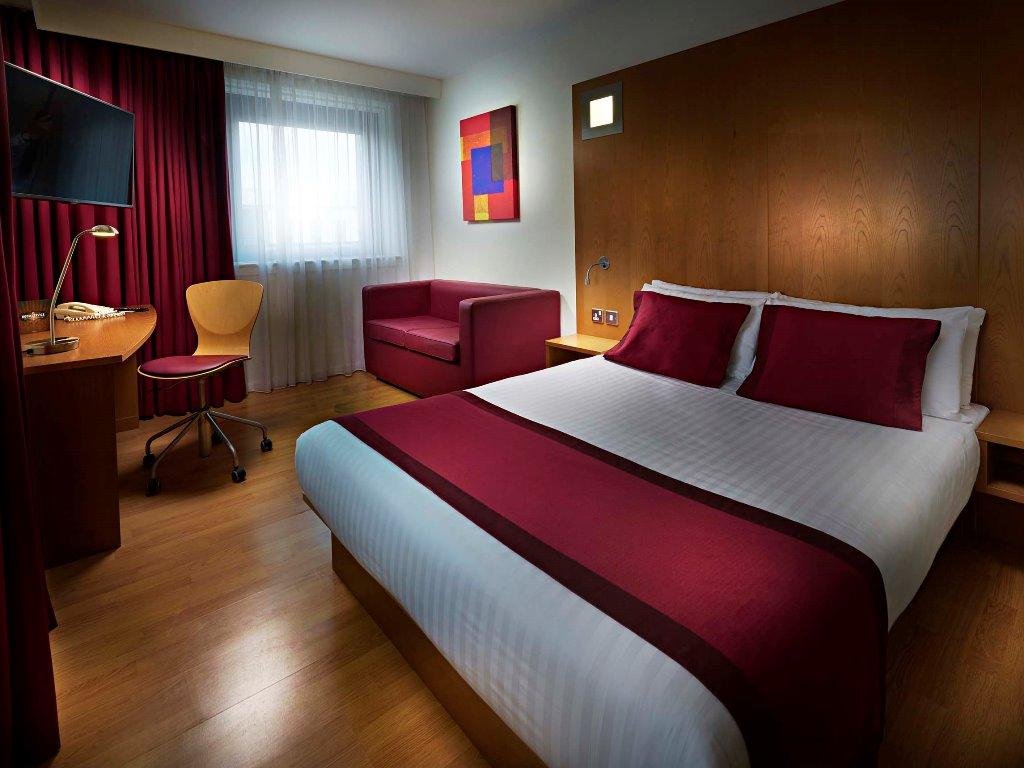 Фото B&b Hotel Derby