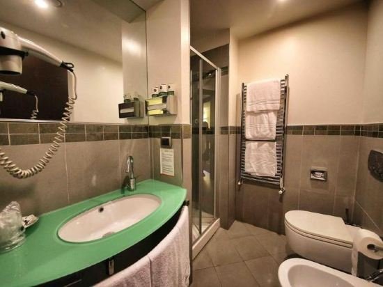 Фото Vercelli Palace Hotel