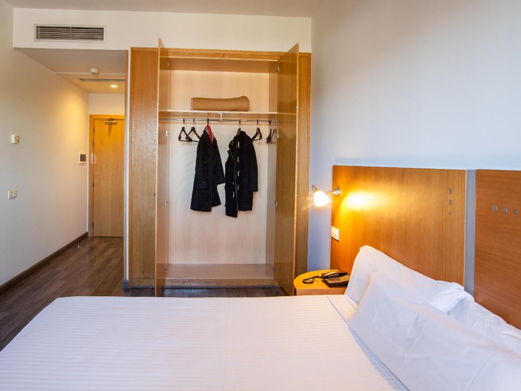 Фото B&b Hotel Barcelona Mollet Porta de Gallecs