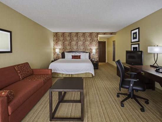 Фото Courtyard by Marriott Tampa Brandon