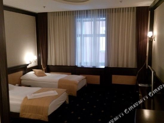 Фото Europe Hotel