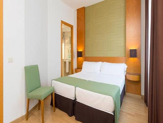 Фото Hotel Elche Centro, affiliated by Melia