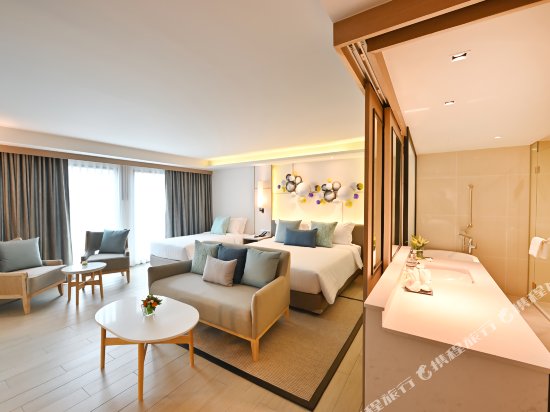 Фото M Pattaya Hotel