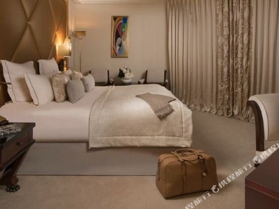 Фото Hotel Barriere Fouquets Paris