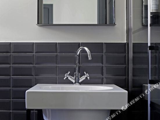 Фото Club House Hotel