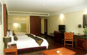 Sanya Royal Garden Resort (-), hotel