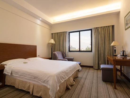 Фото Friendship Hotel