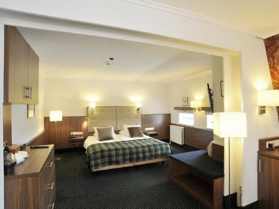 Фото Golden Tulip Hotel Central